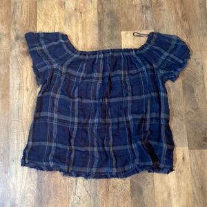 - Lucky smock top‎ size small